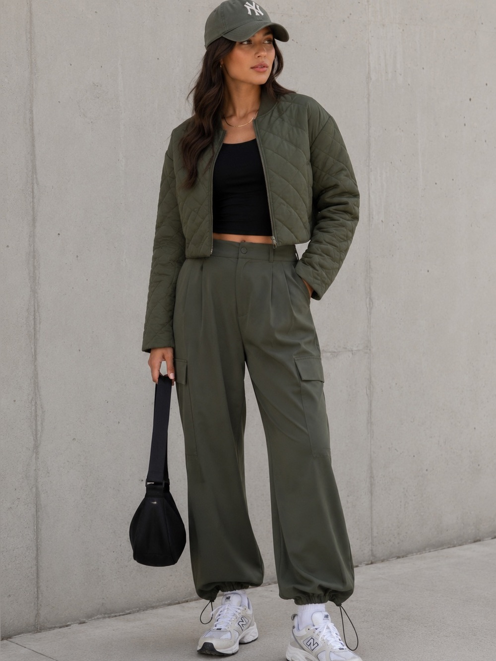 GapFit Cargo Jogger Pants Women L Mistletoe Green High Rise Stretch Utility